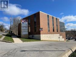 102 - 139 GRAND RIVER STREET N  Brant, ON N3L 2M4