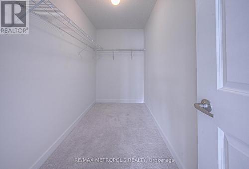 100 Moss Drive, Cambridge, ON - Indoor