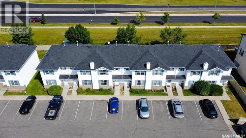 13 102 Pawlychenko Lane, Saskatoon, SK - Outdoor