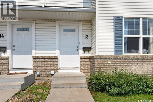 13 102 Pawlychenko Lane, Saskatoon, SK - Outdoor
