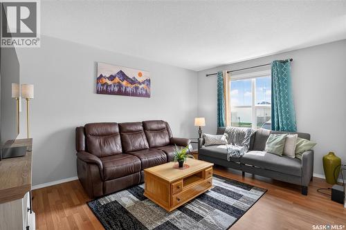 13 102 Pawlychenko Lane, Saskatoon, SK - Indoor Photo Showing Living Room