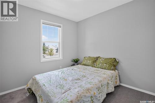13 102 Pawlychenko Lane, Saskatoon, SK - Indoor Photo Showing Bedroom