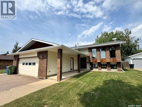 1514 Barton Drive, Prince Albert, SK - Outdoor With Deck Patio Veranda