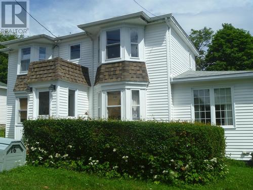 16 MUSGRAVE Street  Carbonear, NL A1Y 1B6
