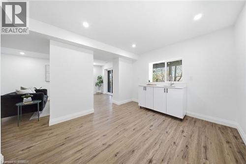 23 Aberdeen Street, Caledonia, ON - Indoor Photo Showing Other Room