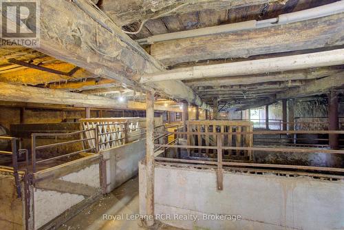 7120 Sixth Line, Centre Wellington, ON - Indoor