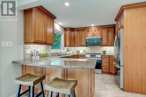4544 The Gallops, Mississauga, ON - Indoor Photo Showing Kitchen