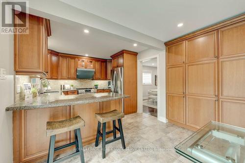 4544 The Gallops, Mississauga, ON - Indoor Photo Showing Kitchen
