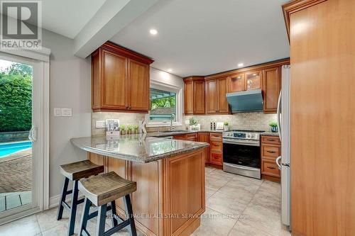 4544 The Gallops, Mississauga, ON - Indoor Photo Showing Kitchen