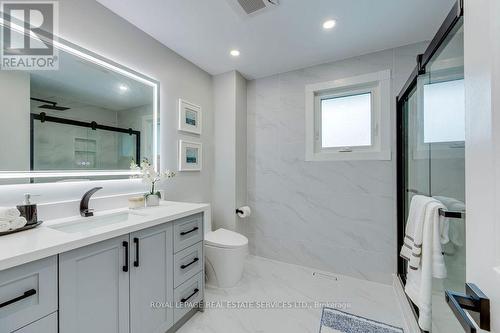 4544 The Gallops, Mississauga, ON - Indoor Photo Showing Bathroom