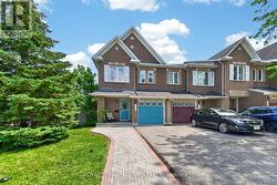 599 MALKOWSKI STREET Ottawa, ON K2K 0B4