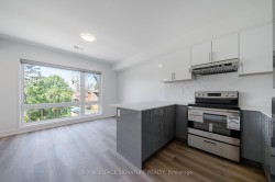 3-2052 Pharmacy Avenue  Toronto, ON M1T 1H8