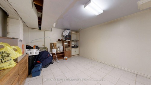 256 Ferris Road, Toronto, ON - Indoor Photo Showing Other Room