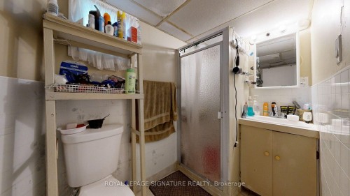 256 Ferris Road, Toronto, ON - Indoor