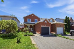 1154 Beaver Valley Crescent Oshawa, ON L1J 8N3