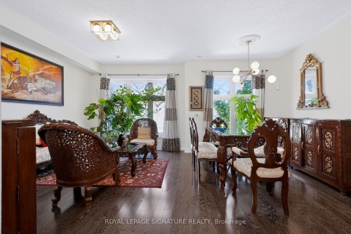 10 Clockwork Lane, Toronto, ON - Indoor Photo Showing Dining Room