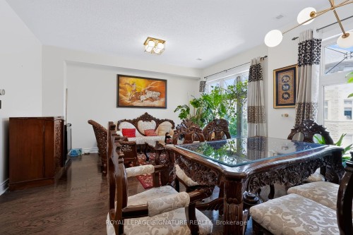 10 Clockwork Lane, Toronto, ON - Indoor Photo Showing Dining Room