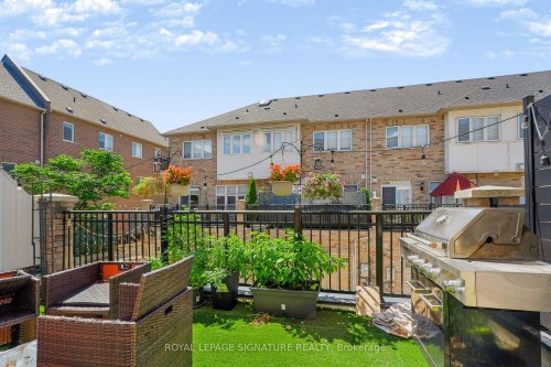 10 Clockwork Lane, Toronto, ON - Outdoor With Exterior