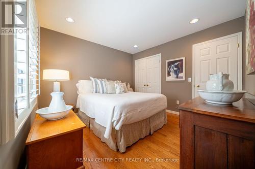 61 Aberdeen Drive, Middlesex Centre (Coldstream), ON - Indoor Photo Showing Bedroom