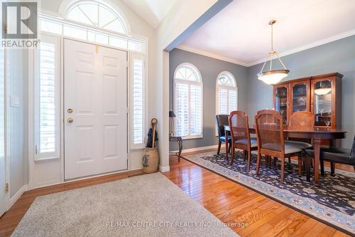61 Aberdeen Drive, Middlesex Centre (Coldstream), ON - Indoor Photo Showing Dining Room