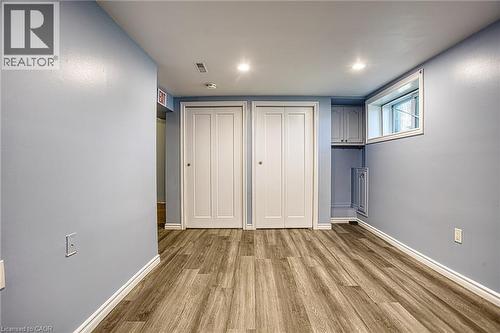 99 Mohawk Road W, Hamilton, ON - Indoor Photo Showing Other Room