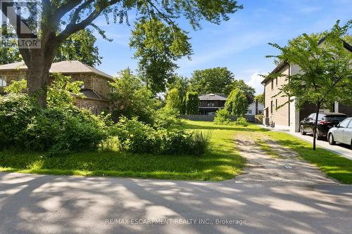 75 Troy Street, Mississauga, ON 