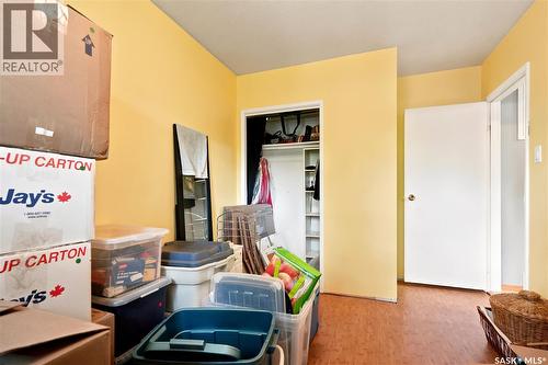 43 Columbia Drive, Saskatoon, SK - Indoor