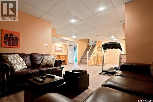 43 Columbia Drive, Saskatoon, SK - Indoor