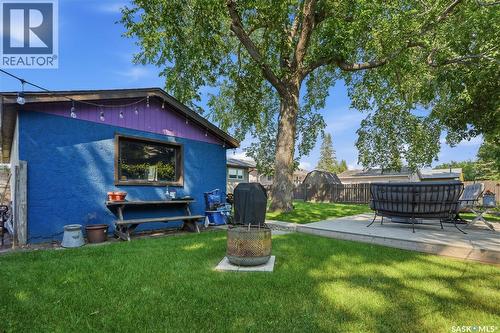 43 Columbia Drive, Saskatoon, SK - Outdoor With Deck Patio Veranda