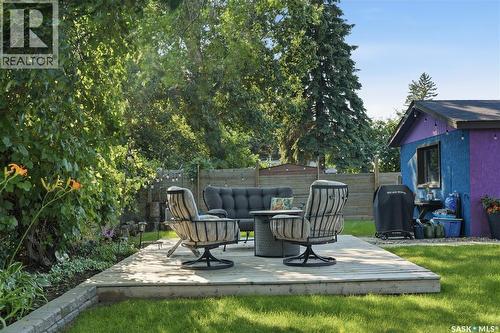 43 Columbia Drive, Saskatoon, SK - Outdoor With Deck Patio Veranda