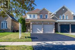 667 BRASSWINDS TRAIL Oshawa (Pinecrest), ON L1K 2Z2