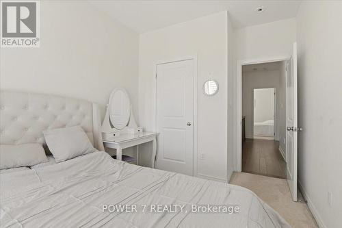 94 Conarty Crescent, Whitby, ON - Indoor Photo Showing Bedroom