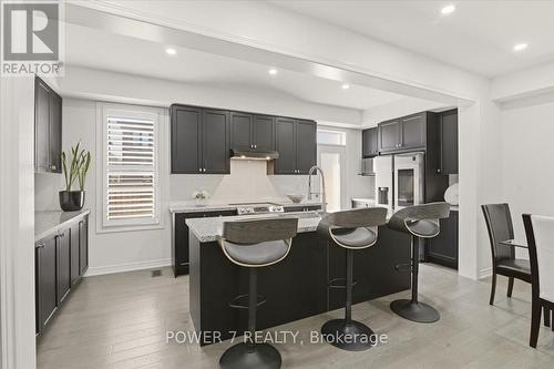 94 Conarty Crescent, Whitby, ON - Indoor Photo Showing Kitchen With Upgraded Kitchen