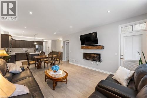 60 Andrew Lane, Thorold, ON - Indoor Photo Showing Living Room With Fireplace