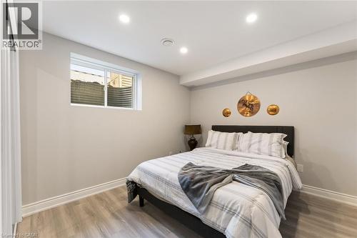 60 Andrew Lane, Thorold, ON - Indoor Photo Showing Bedroom