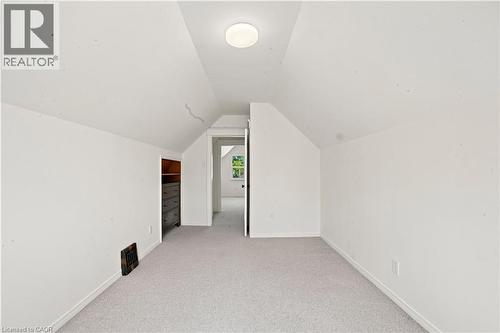 156 Tragina Avenue N, Hamilton, ON - Indoor Photo Showing Other Room