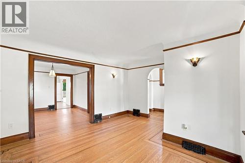 156 Tragina Avenue N, Hamilton, ON - Indoor Photo Showing Other Room