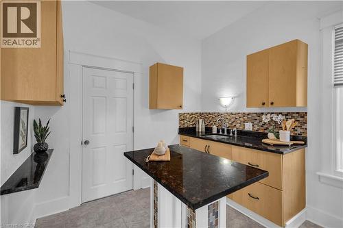 60 Berkley Road, Cambridge, ON - Indoor Photo Showing Kitchen