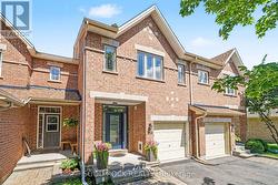 310 GREY SEAL CIRCLE Ottawa, ON K1V 2H3