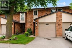 660 OXFORD Road Unit# 58  Burlington, ON L7N 3M1