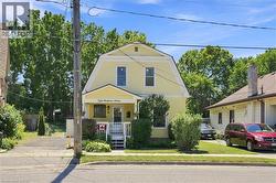 8 STRATHCONA Avenue Brantford, ON N3S 1T3