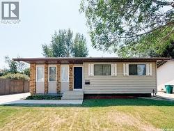 1026 Kingsmere BOULEVARD  Saskatoon, SK S7J 4X6
