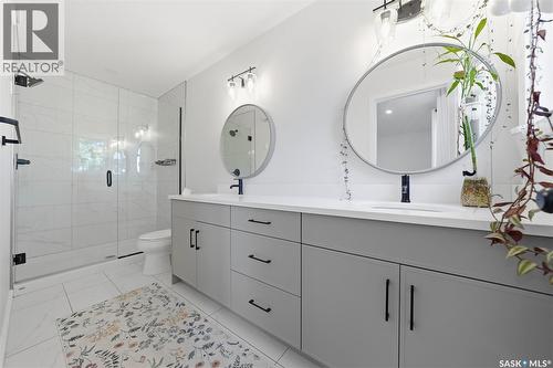 918 3Rd Street, Saskatoon, SK - Indoor Photo Showing Bathroom