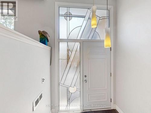 22 Jeffton Crescent, Toronto, ON - Indoor Photo Showing Other Room