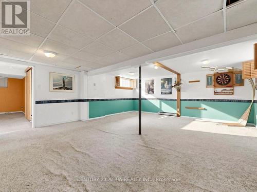 22 Jeffton Crescent, Toronto, ON - Indoor Photo Showing Other Room