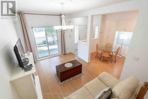 12 - 21 St. Moritz Way, Markham, ON - Indoor Photo Showing Living Room