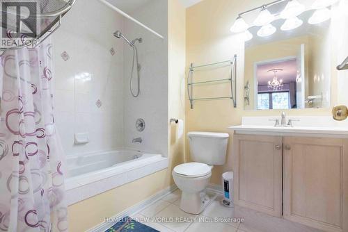 12 - 21 St. Moritz Way, Markham, ON - Indoor Photo Showing Bathroom