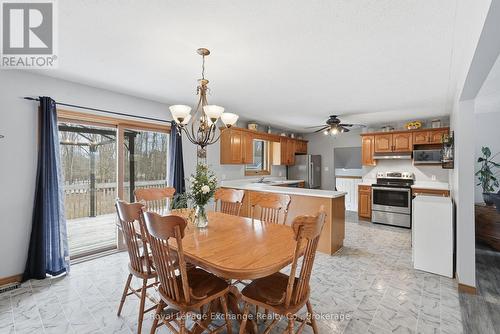 393460 2 Concession, West Grey, ON - Indoor Photo Showing Dining Room
