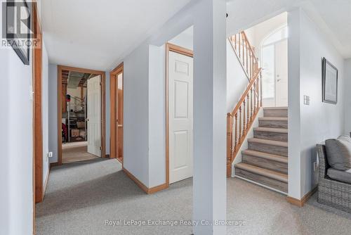 393460 2 Concession, West Grey, ON - Indoor Photo Showing Other Room