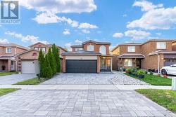 1059 IVANDALE DRIVE  Mississauga, ON L5V 1A9
